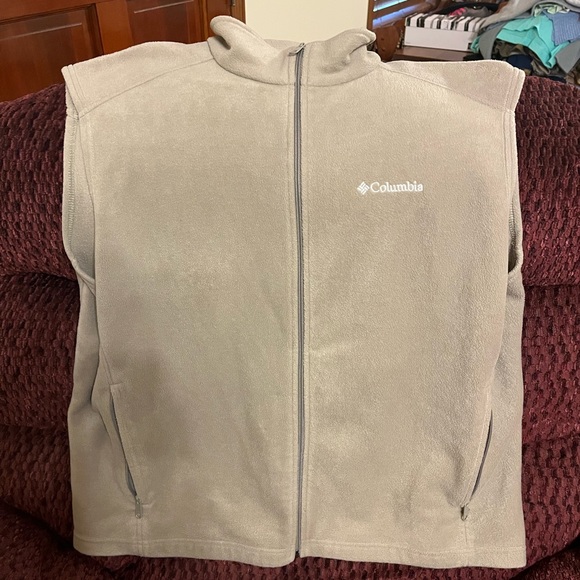 Columbia Other - Mens Columbia Vest